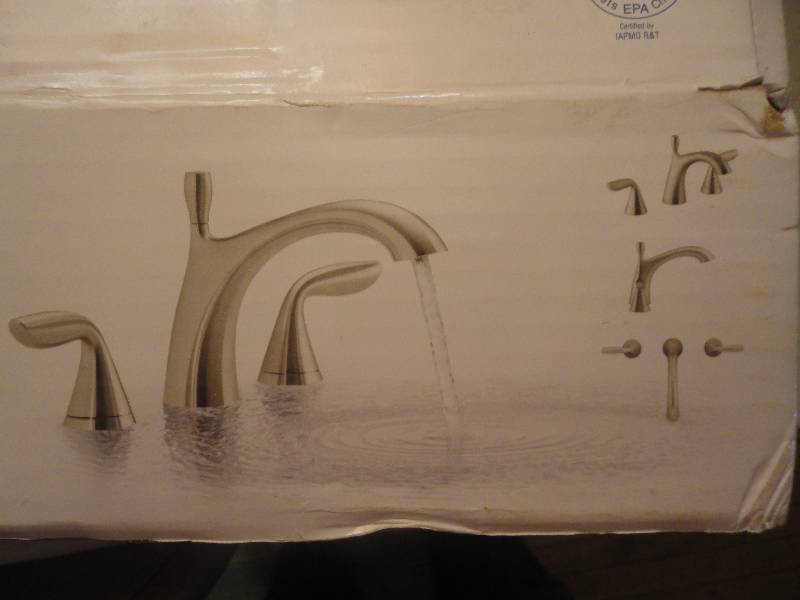 Widespread 8 inch bathroom faucet