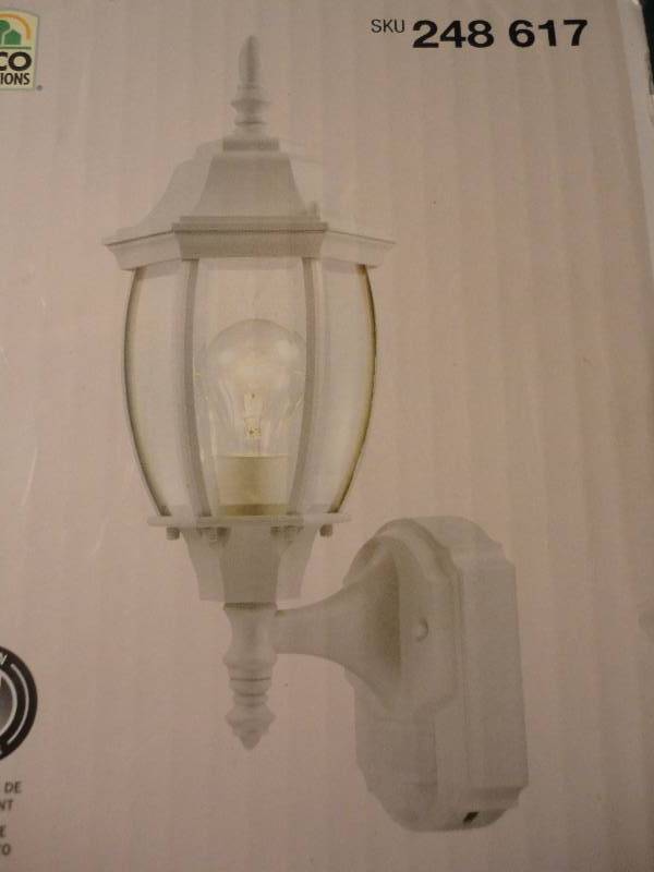 Motion Sensing Exterior Wall Lantern - missing mounting bracket
