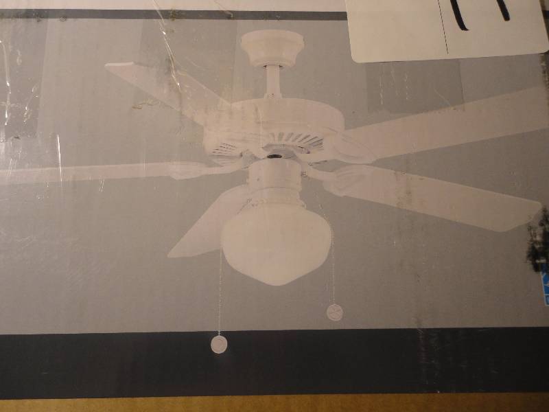 Tri-mount 52 inch ceiling fan in white