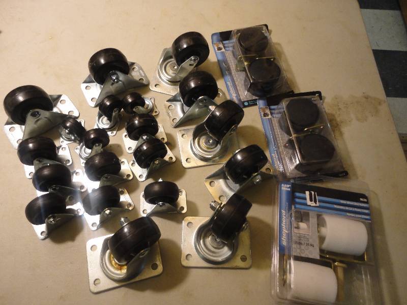 Assorted sizes of wheels