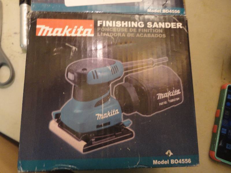 Makita Finishing sander - works