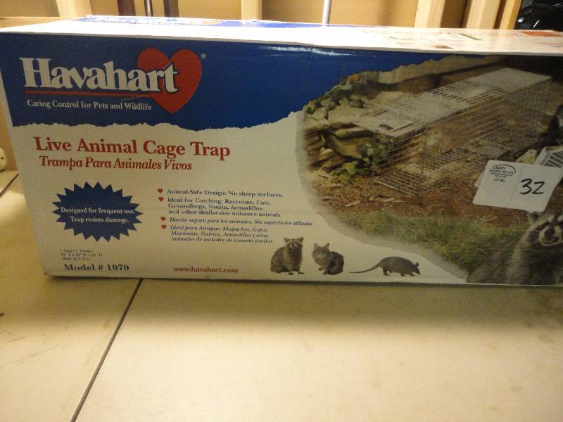 Havahart Live Animal Cage Trap - raccoon size