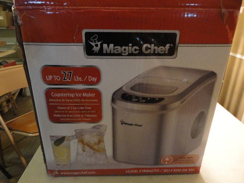 Magic Chef Ice Maker - tested and works