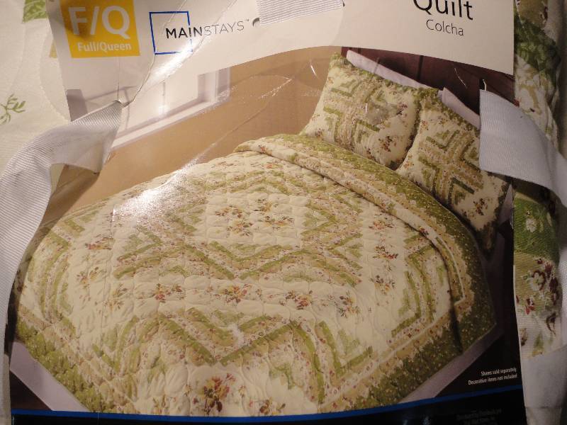New FullQueen Quilt