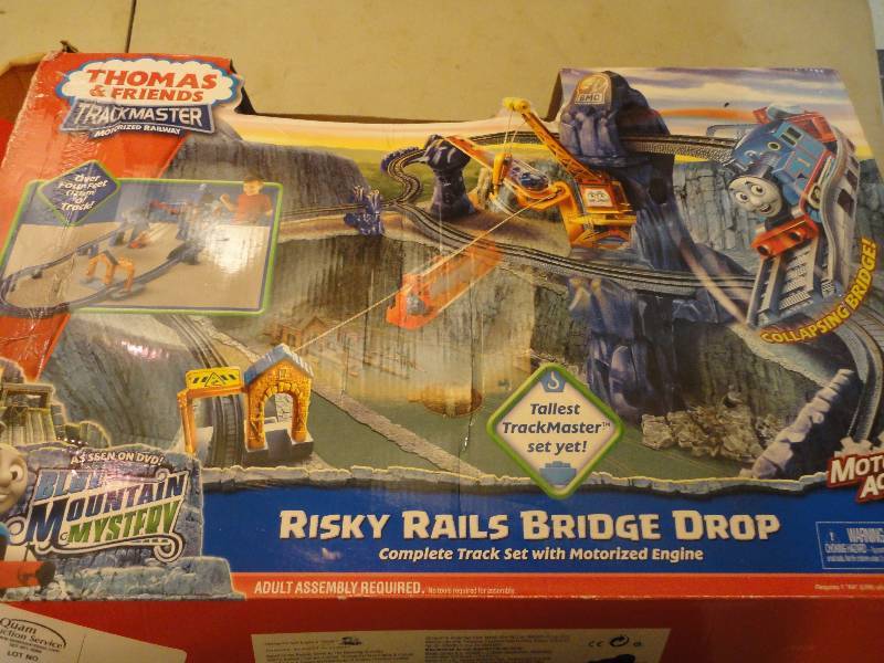 Thomas and Friends Risky Rails Bridge Drop