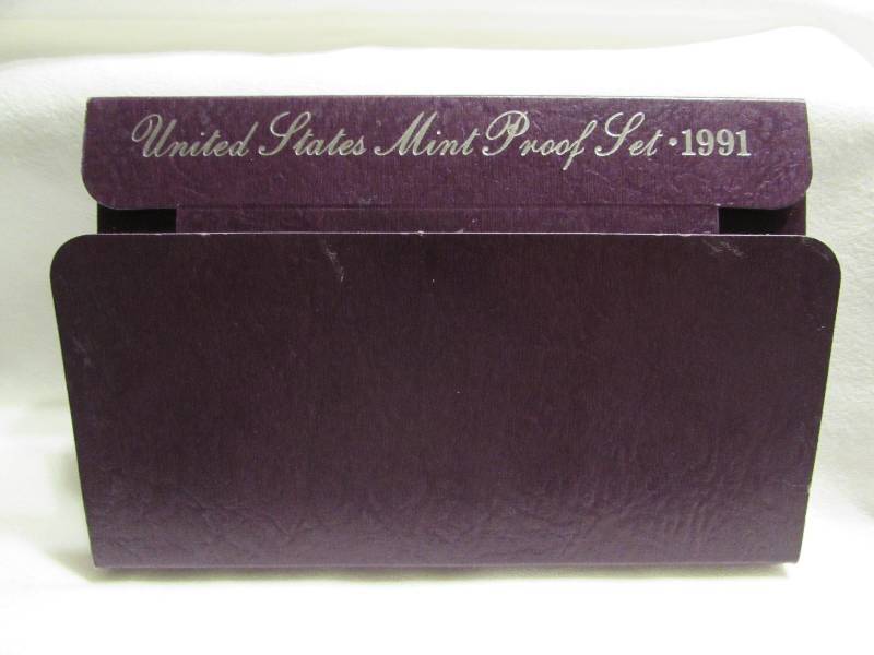 lot 64 image: US Proof Coin Set