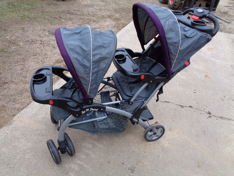 lot 31 image: Sit and Stand  Double Stroller