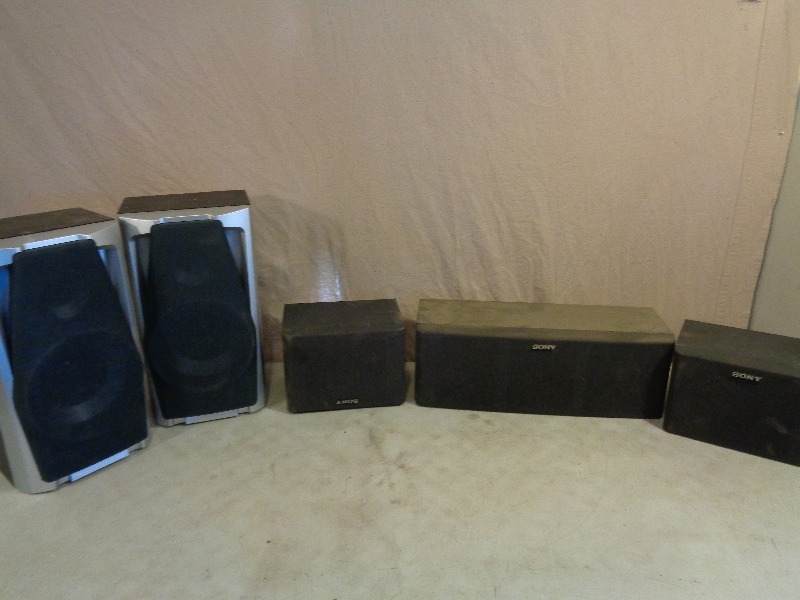 lot 154 image: Speakers