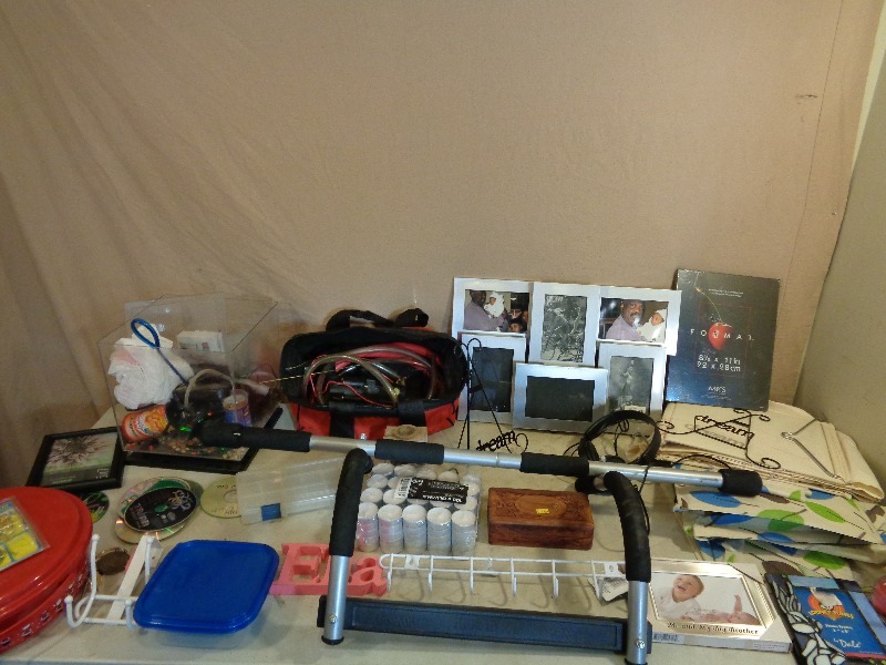 lot 170 image: Household Items