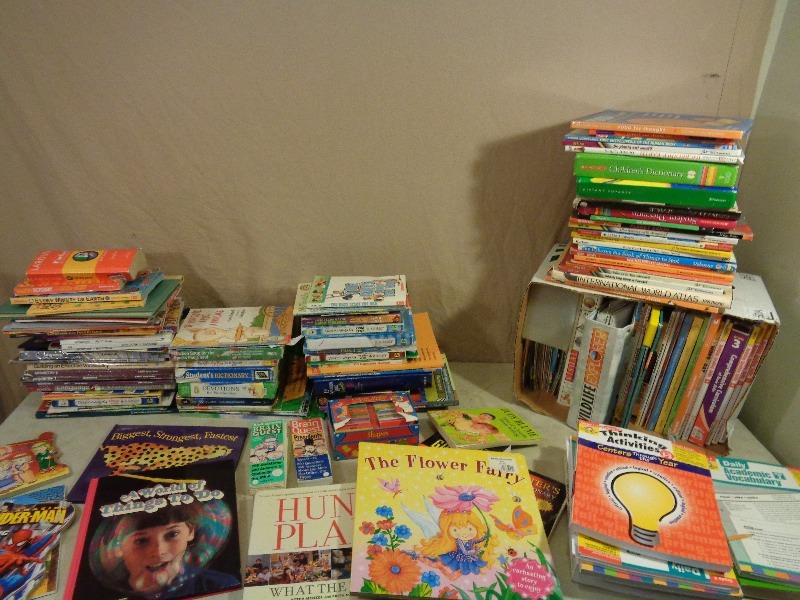 lot 185 image: Large Lot of Kids Books