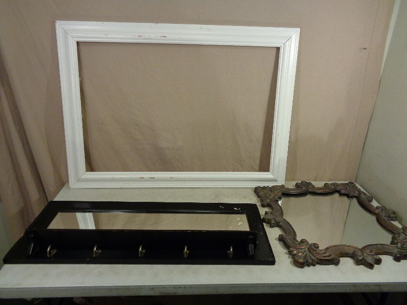 lot 189 image: Mirrors and Frame