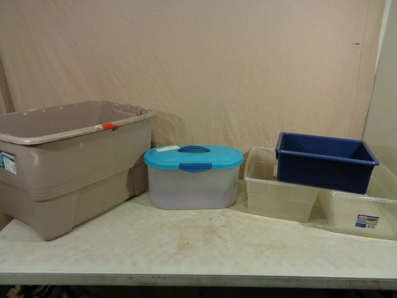 lot 190 image: Totes