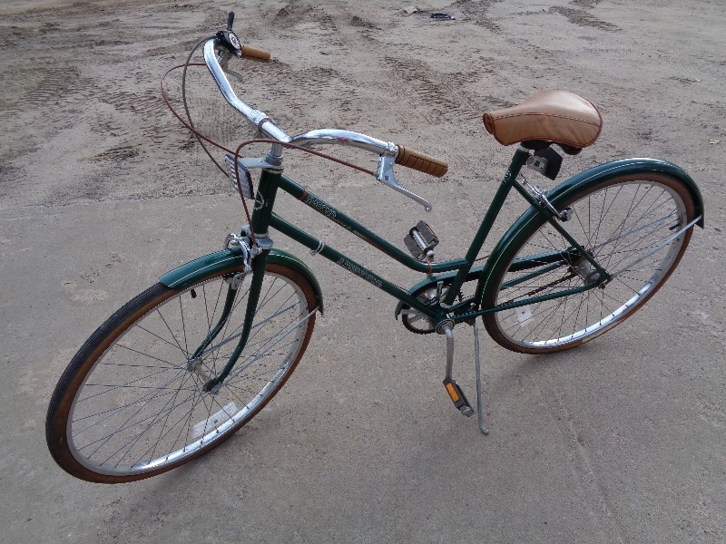 lot 2 image: Vintage Marquis Bike