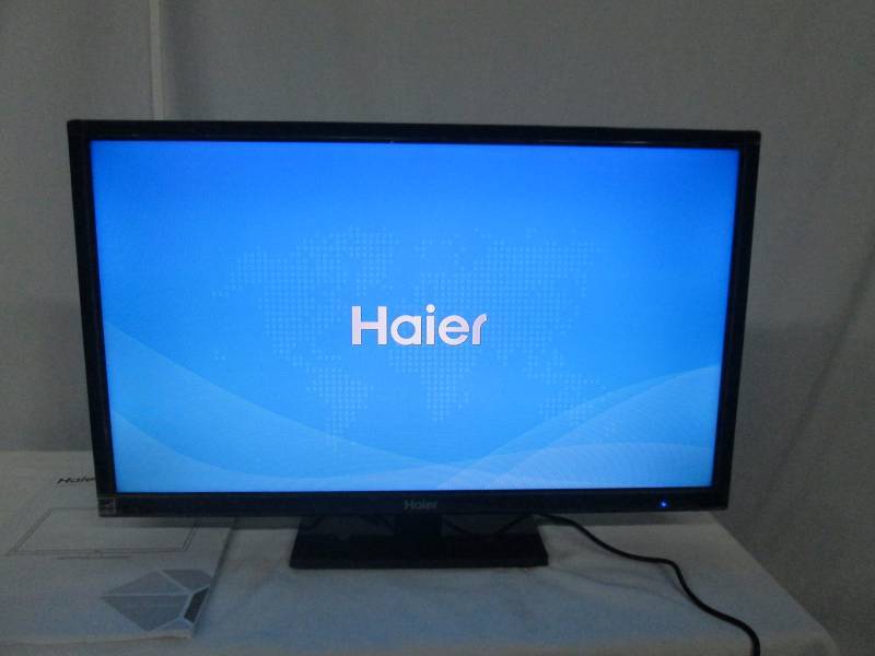 lot 16 image: Haier 24 720p LED TV