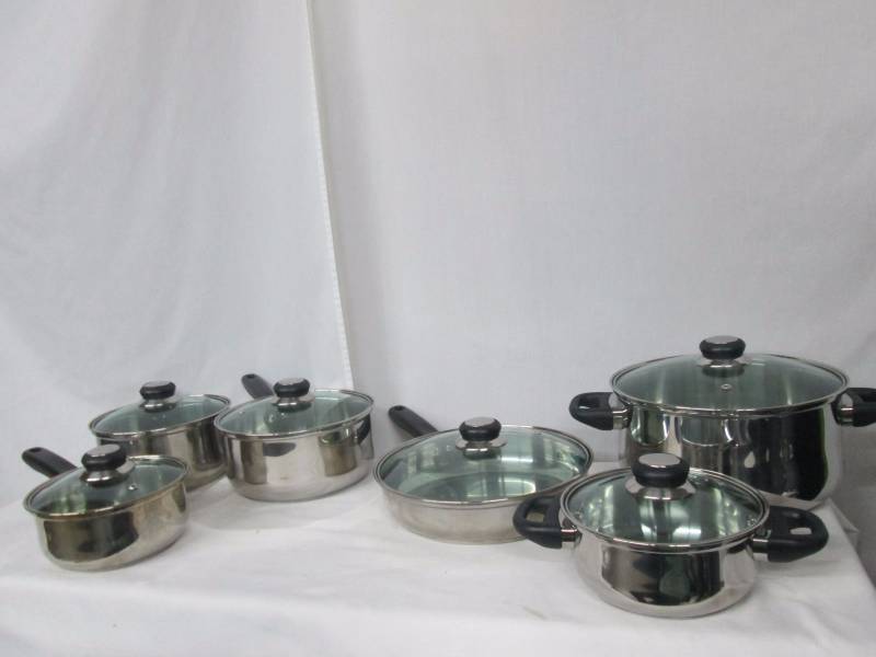 lot 36 image: Alcove 12-pc. Stainless Steel Cookware Set