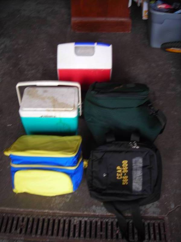 lot 53 image: Assorted Coolers