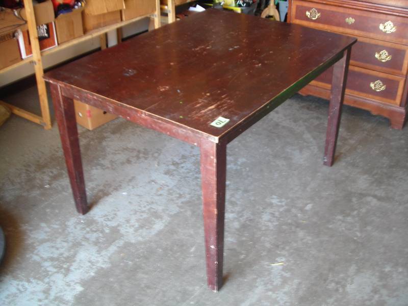 lot 70 image: Solid Wood Table 48x36x30