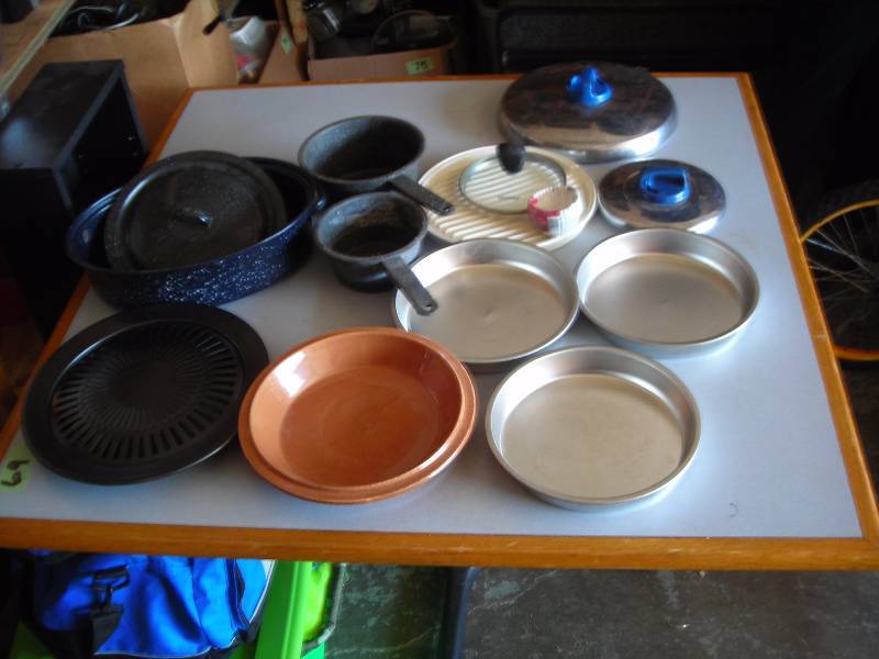 lot 80 image: Lot Of Pots, Pans & Bakeware