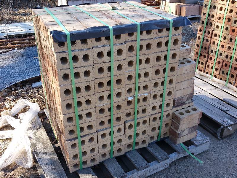 lot 28 image: Hebron Desert Common 7 58 Brick