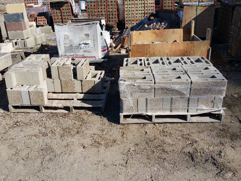 lot 33 image: Approx (61) Amcon Burnished Concrete Block