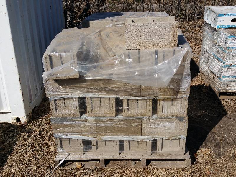 lot 53 image: Amcon 15 12 Filltop Concrete Blocks