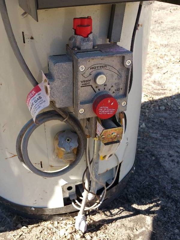 Reliance Sta-Kleen 802 PV Water Heater | Spring Building Supply Auction |  K-BID