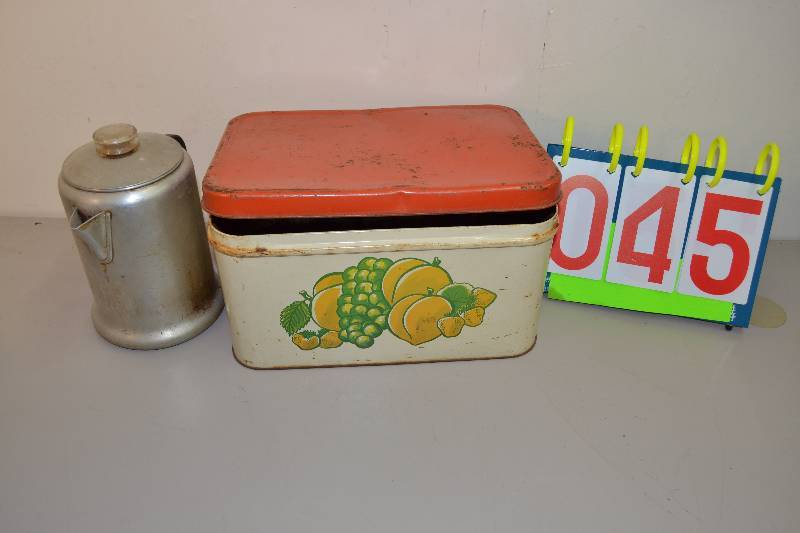 Coffee pot Bread box