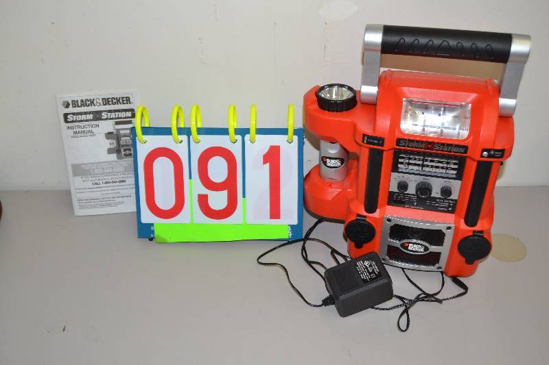 Black & Decker Storm Station