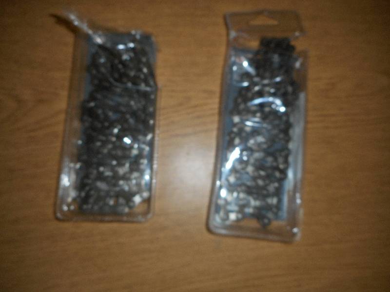 lot 37 image: (2) BIKE CHAINS