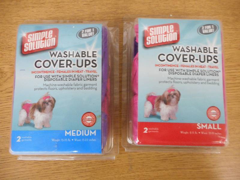 lot 38 image: (4) WASHABLE DOG DIAPERS