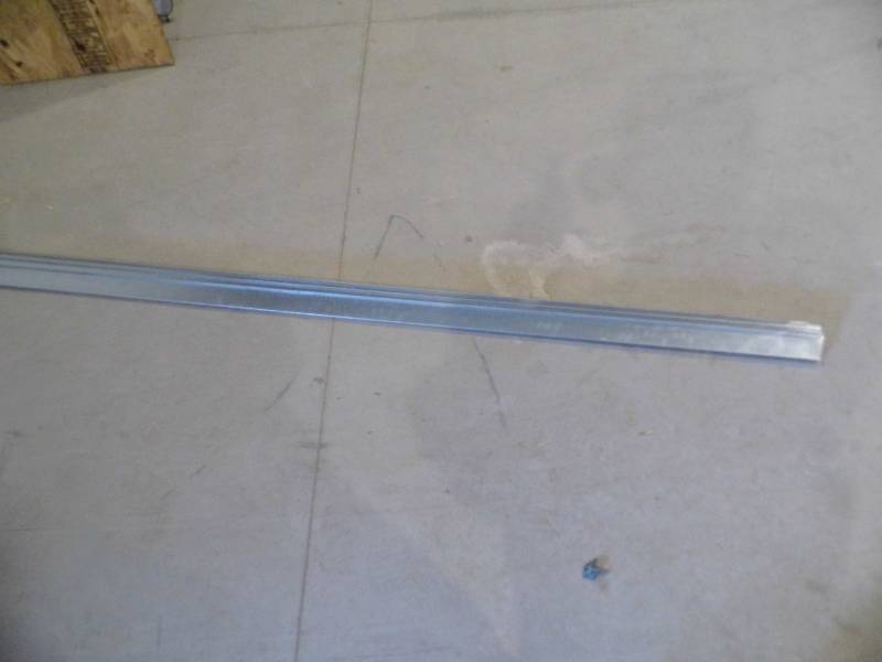 3 Garage Door Braces