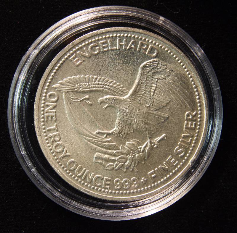 1 TROY OZ. .999 FINE SILVER 1982 ENGELHARD PROSPECTOR (OLD REVERSE) IN AIRTITE HOLDER