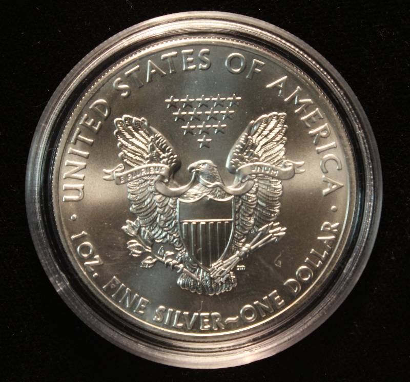 2012 AMERICAN SILVER EAGLE 1 TROY OZ. .999 FINE SILVER DOLLAR IN AIRTITE