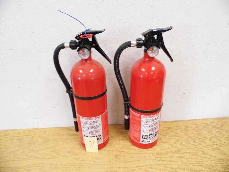 lot 71 image: 2 Fire Extinguishers