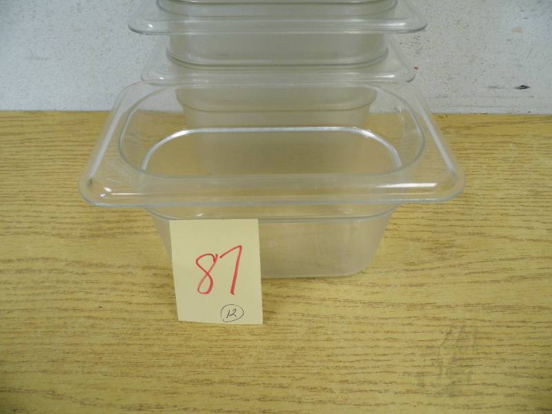 lot 87 image: 12 Camwear Containers