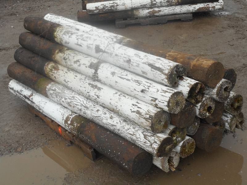 lot 9 image: Pallet Of (20) Used Heavy Duty Wood...
