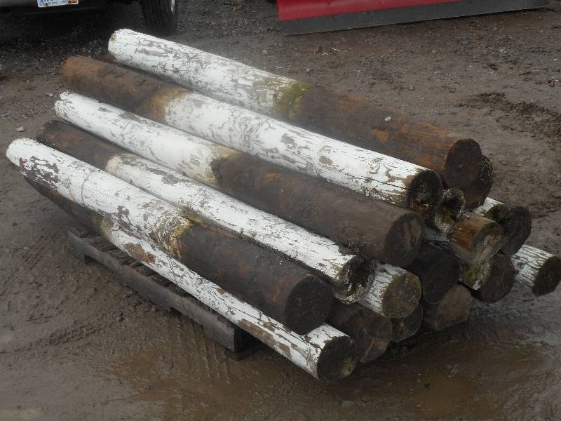 lot 8 image: Pallet Of (20) Used Heavy Duty Wood...