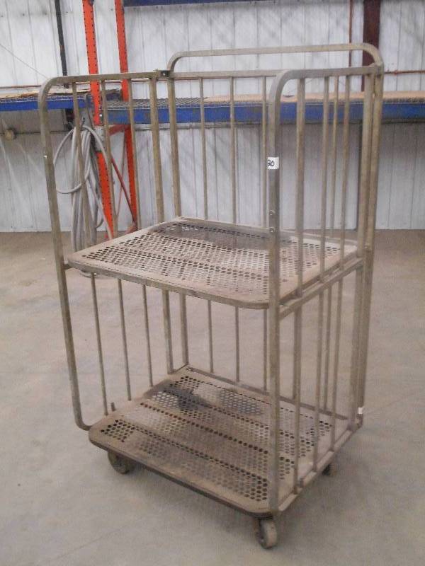 lot 20 image: Heavy Duty Collapsable 2-Level Roll...