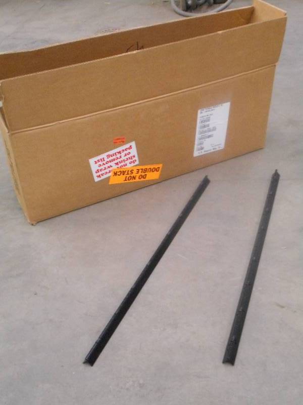 lot 28 image: (43) New Heavy Duty 24 Piano Hinge...