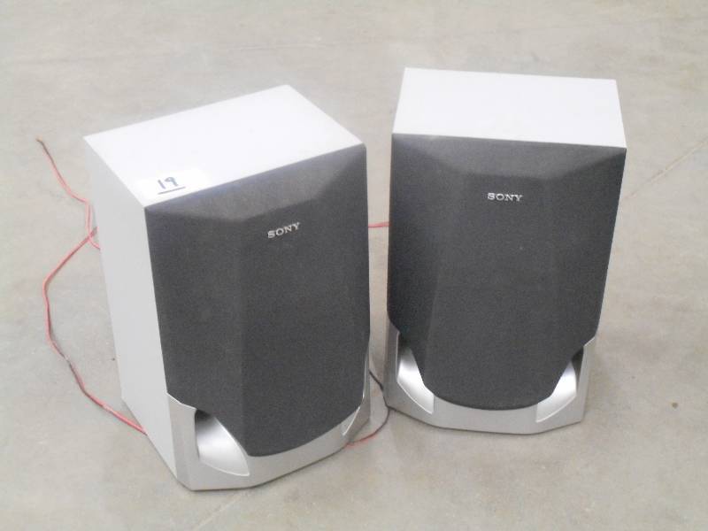 lot 19 image: (1) Set Of Sony Stereo Speakers ...