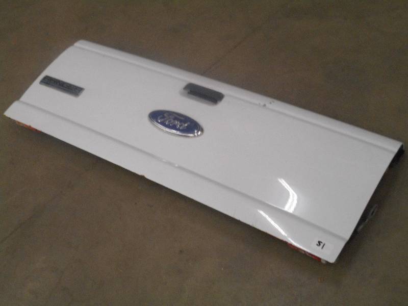lot 51 image: White Ford Ranger Tailgate ...