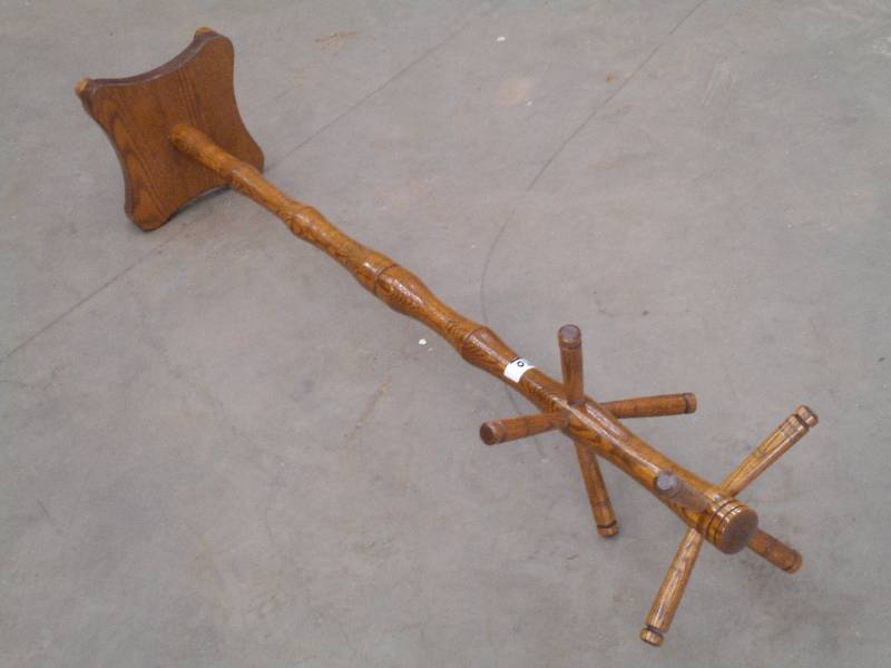 lot 90 image: Handmade 5ft Oak Coat Rack, In Nice...