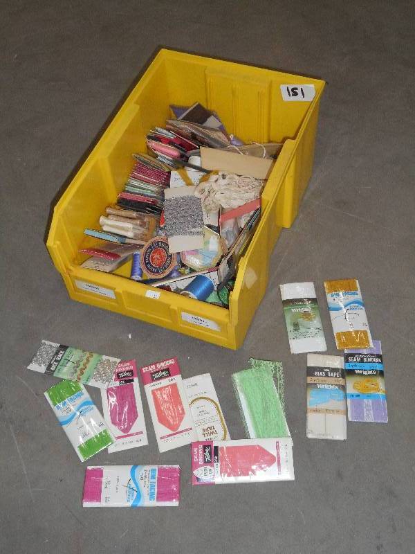 lot 151 image: Bin Full Of Assorted SewingStitchi...