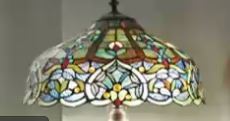 lot 1 image: Tiffany-Style 64 Webbed Heart Double Lit Stained Glass Floor Lamp