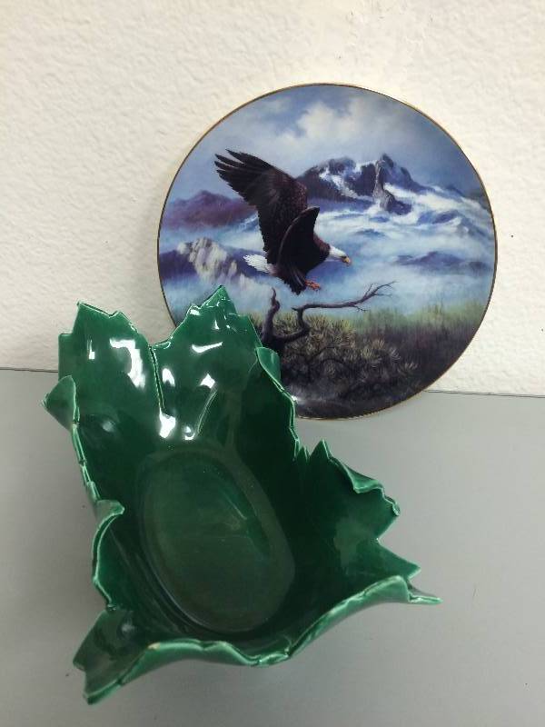 lot 19 image: Plate and Candy Dish