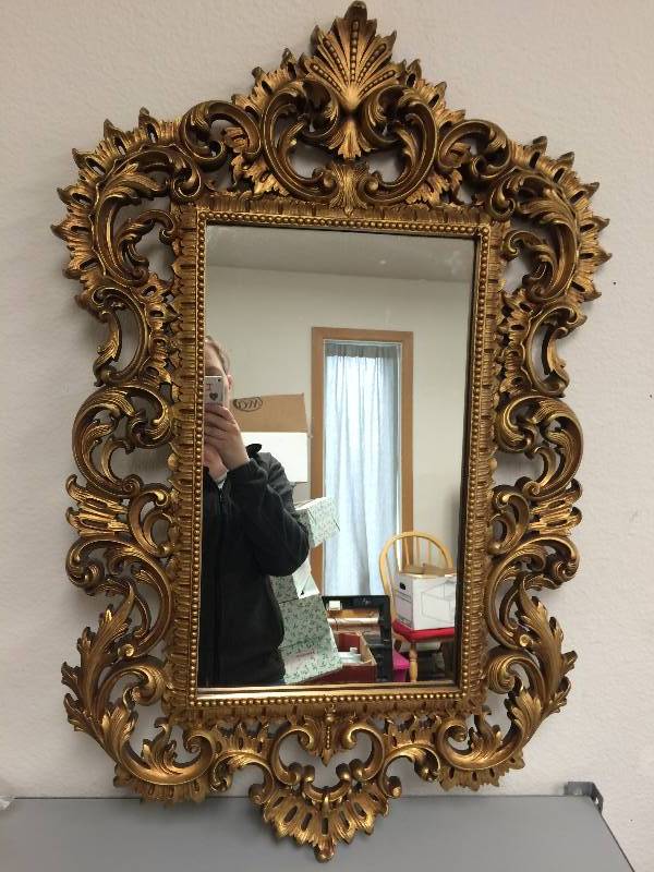 lot 25 image: Antique Mirror