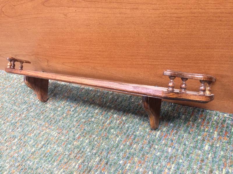 lot 43 image: Wood Shelf