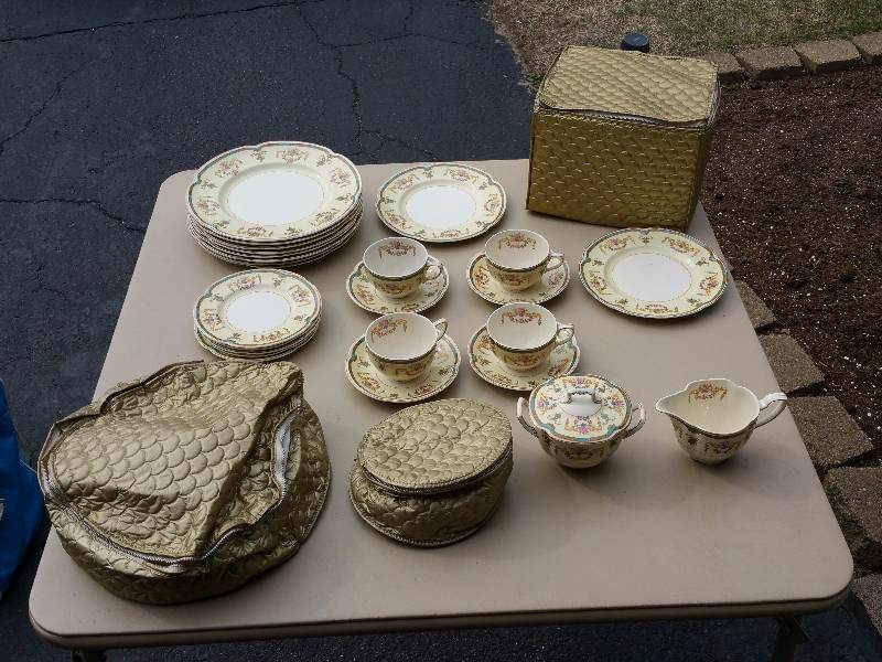 lot 90 image: Johnson Bros England Fine China