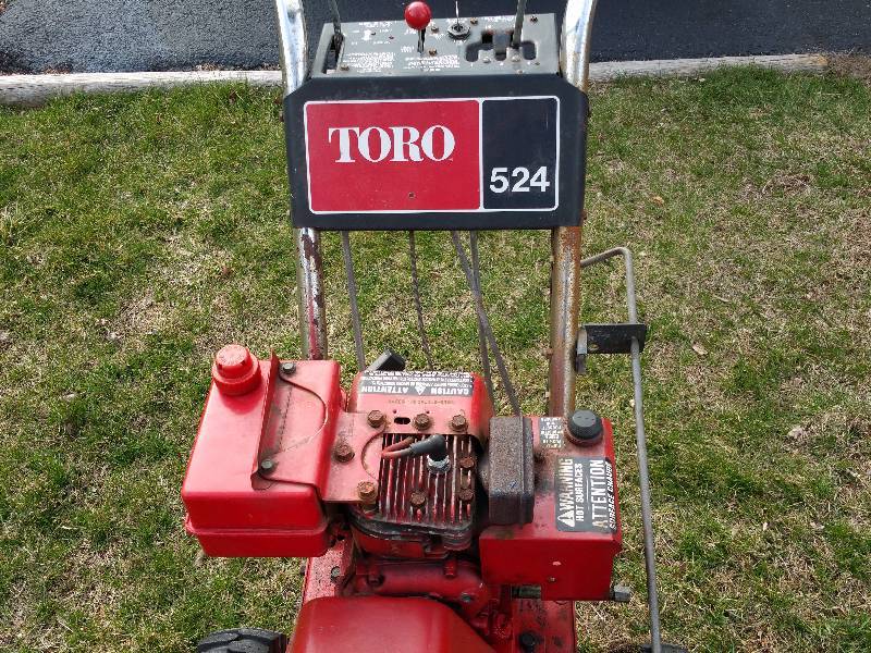 lot 0 image: Toro 525 Snow Blower