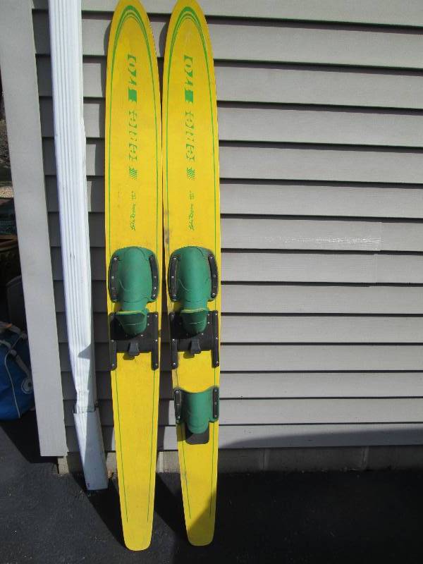 lot 52 image: Lake Region Series 170 Water Skiis